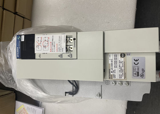 Phase servo 200 de l'amplificateur 3 à C.A. Mitsubishi de MR-J2S-500B 5Kw à 230VAC 50/60Hz