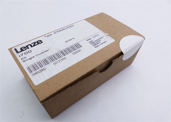 Inverseur triphasé de moteur de Lenze E70AZEVK003 réglé pour les haches simples 32 à 64 A