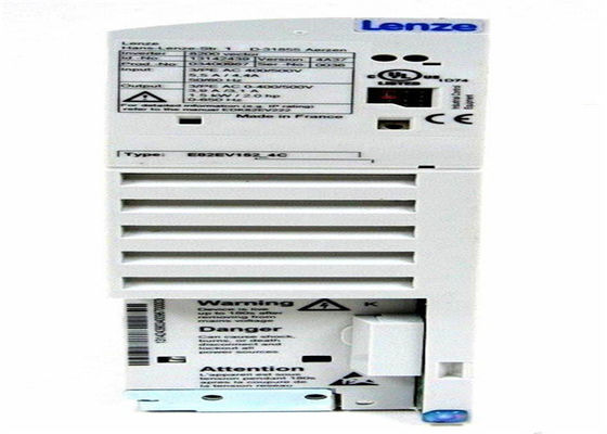 La COMMANDE d'INVERSEUR de FRÉQUENCE de VECTEUR de Lenze E82EV152K4C A ENTRÉ 3 la PHASE 400/500 VCA 50/60 hertz