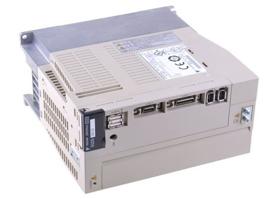 Lecteur sans brosse 200V de moteur servo à C.A. de SGDS-08A12A 230v au paquet servo Yaskawa