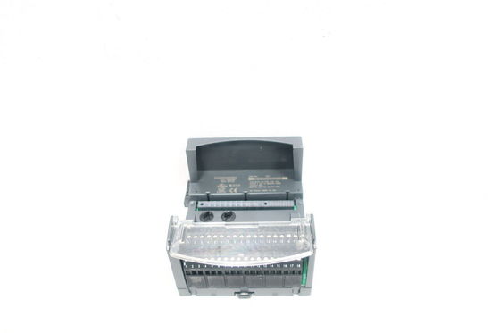 Transporteur superflu du style I /O de boîte du module d'alimentation d'énergie d'IC200CHS002J 24VoltGE