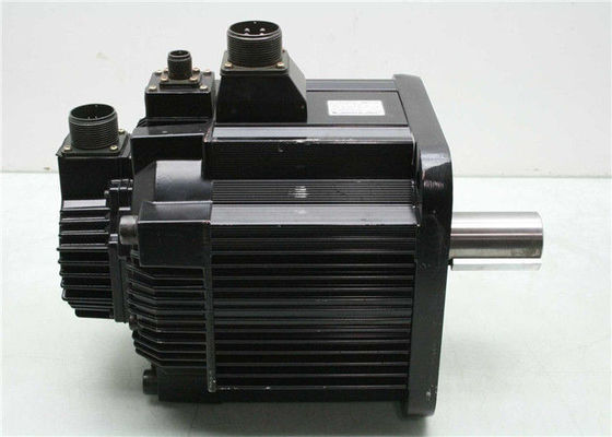 Commande industrielle Yaskawa 2900W 18,6 nanomètre 400V 11.9A de moteur servo de C.C de SGMGH-30DCA6C