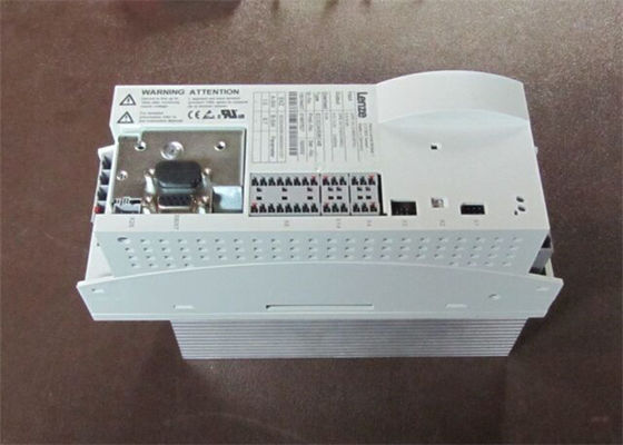 Le module servo d'entraînement de Lenze ECSCA008C4B d'entrée 675V de dc de la puissance 2PE 0 - 565 V/