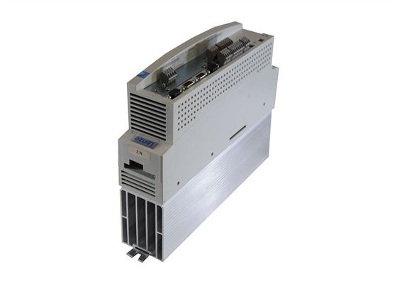 contrôleur servo d'inverseur variable de fréquence de 480Vac LENZE EVS9322-ESV004 9300 séries