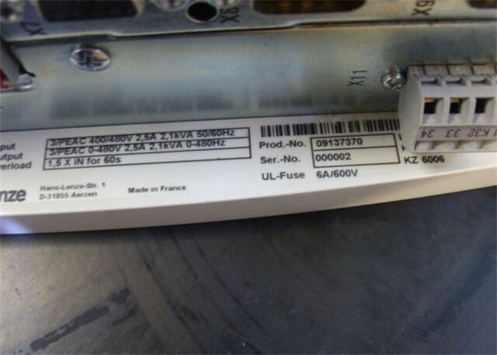 contrôleur servo d'inverseur variable de fréquence de 480Vac LENZE EVS9322-ESV004 9300 séries
