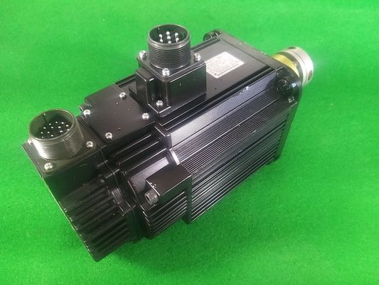 Le servo industriel de SGMGH-13ACA61 240V conduit le moteur servo intégré a produit 1.3KW