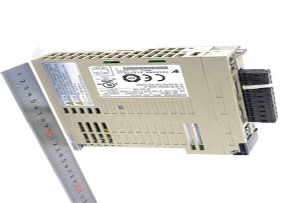 Le servo industriel de SGDS-A5A12A conduit le conducteur servo 15A 200V 3000W de Yaskawa