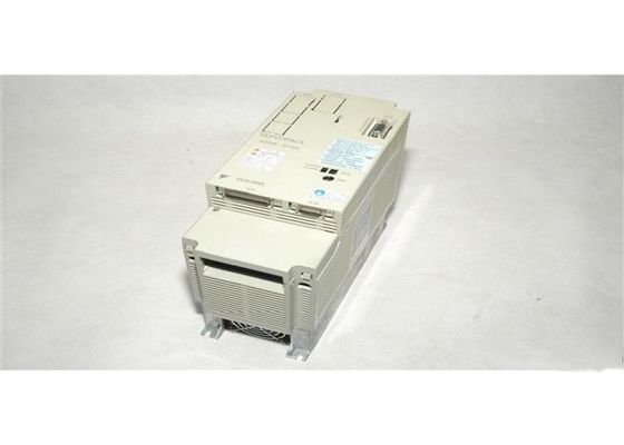 Amplificateur servo 200V à C.A. de SGDB-15ADS - 230V 9.5A Servopack a entré 10 ampères