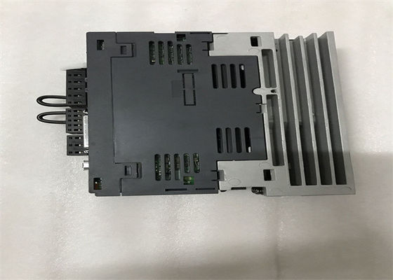 Série servo de l'amplificateur MR-J4-10A MELSERVO J4 à C.A. de MR-J4-10B100W 1.5A
