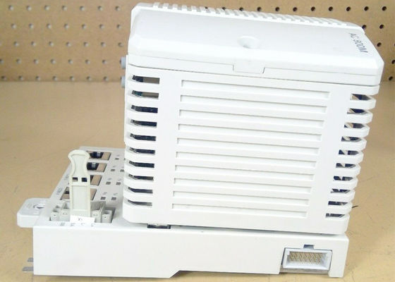 3BSE050198R1 Module d'unité centrale PM866K01 Module de contrôleurs AC 800M