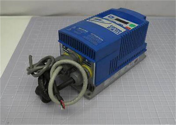 Lenze ESV371N01SXB VARIATEUR DE FRÉQUENCE D'ENTRAÎNEMENT 0,37 KW 0,5 HP CLAVIER STANDARD SANS COMMUNICATION
