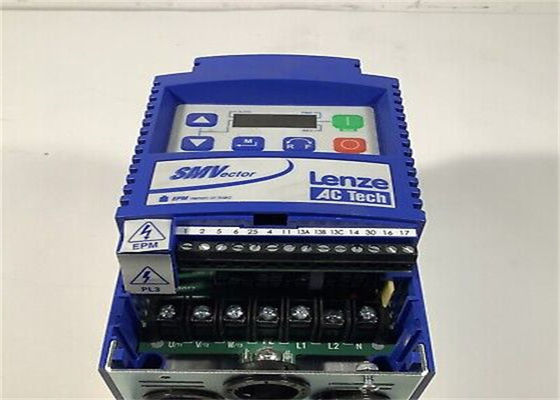 Lenze ESV371N01SXB VARIATEUR DE FRÉQUENCE D'ENTRAÎNEMENT 0,37 KW 0,5 HP CLAVIER STANDARD SANS COMMUNICATION