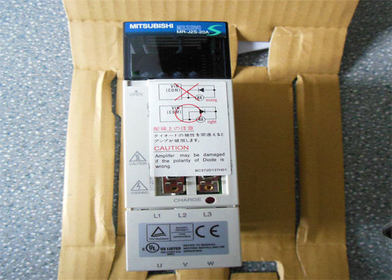 Le servo industriel à C.A. de Mitsubishi conduit l'amplificateur servo de MR-J2S-20A NOUVEAU