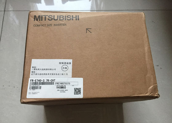 Inverseur variable FR-E740-3.7K-CHT de fréquence d'AC380-480V Mitsubishi pour le moteur de 3 phases