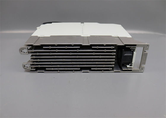 Lenze E70ACMSE0644SA1ETR SERVO-INVERTER I700 JUSQU'À 2000 hertz de POSSIBLE