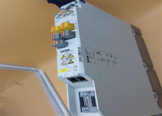 Lenze E70ACMSE0054SA2ETE SERVO-INVERTER I700 JUSQU'À 2000 SUPPORTS POSSIBLES d'INSTALLATION d'hertz