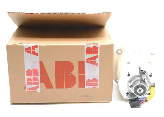 3HAC17332-1/01 Parties de servomoteur 200V 11,3A Moteur M32 Type B Nouveau