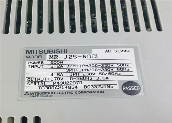 Le servo industriel de MR-J2S-60CL conduit l'amplificateur servo de Mitsubishi 200V 600W