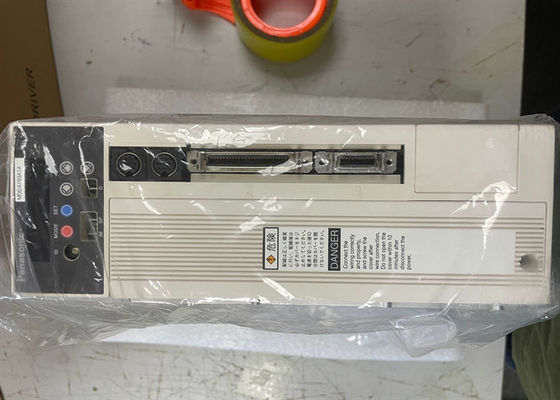 Le servo industriel de MDDA103A1A conduit Panasonic 3ph 200-230V 4.1A 50/60Hz