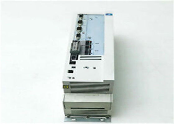 CONTRÔLEUR SERVO de Lenze EVS9323-CSV003 9300 SÉRIES kilowatt de 400/480 VCA 1,5 (2 HP)