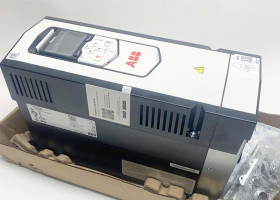 Commandes simples de l'inverseur 3AUA0000107992 25A ACS880 de la fréquence ACS880-01-025A-3