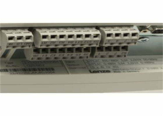 CONTRÔLEUR SERVO de Lenze EVS9323-ESV004 9300 SÉRIES kilowatt de 400/480 VCA 1,5 (2 HP)