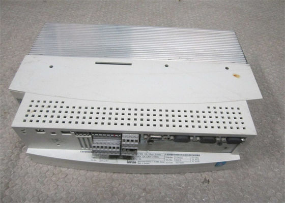 Lenze EVS9324-CSV004 SERVO CONTRÔLEUR SÉRIE 9300 400/480 VAC 3.0 KW (4 HP)