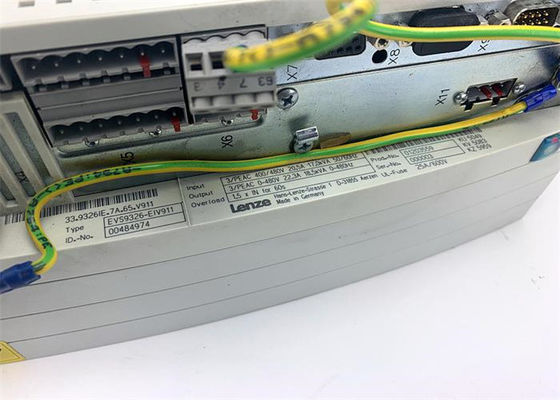 CONTRÔLEUR SERVO de Lenze EVS9326-EIV911 400/480 VCA 50/60 hertz 	Inverseur variable de fréquence