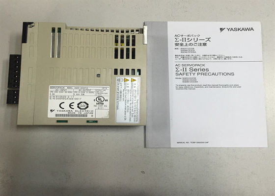 Le moteur servo à C.A. de Yasakawa SGDS-A5A01A conduisent l'AMPLIFICATEUR SERVO de SIGMA-III pendant 1 PHASE 200V