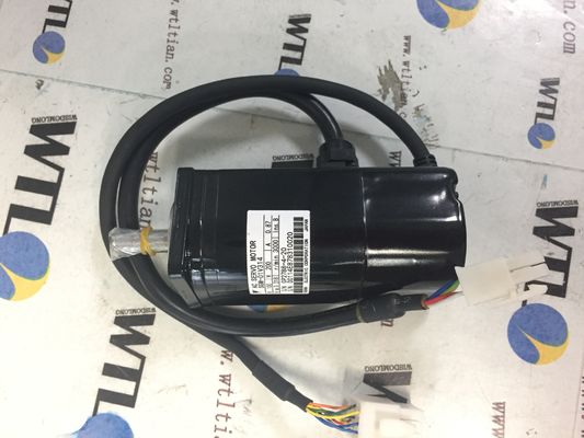 PHASE 3 toute neuve servo industrielle du moteur 100W 200V à C.A. de SGM-01V314 Yaskawa