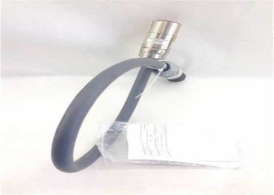 L'inverseur variable Lenze EWAM001ZM-040-002 de fréquence CIRCULENT EN VOITURE le CÂBLE 1METER