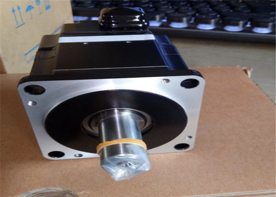 MOTEUR SERVO 1.5A 0.637N.m À C.A. de YASKAWA SGMJV-02ADA21 SIGMA5 200W