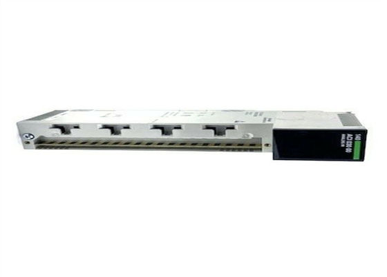 Plate-forme 8 d'automation de 140ACI03000 Modicon Quantum je module d'entrée analogique multigamme