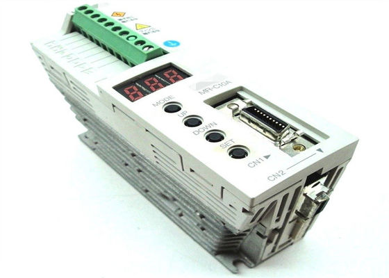 Commande industrielle SERVO de l'AMPLIFICATEUR MR-C10A 100W 200-230V 50/60Hz 0.85A à C.A. de MITSUBISHI NOUVELLE