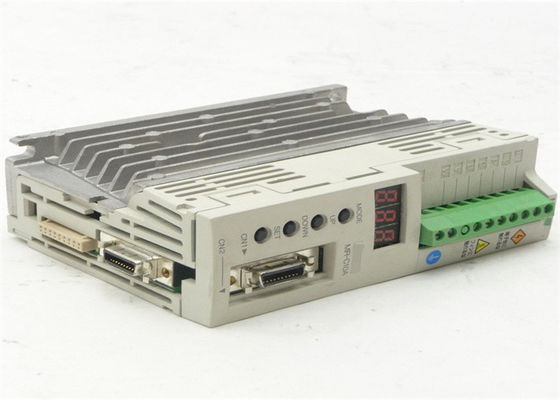 Commande industrielle SERVO de l'AMPLIFICATEUR MR-C10A 100W 200-230V 50/60Hz 0.85A à C.A. de MITSUBISHI NOUVELLE