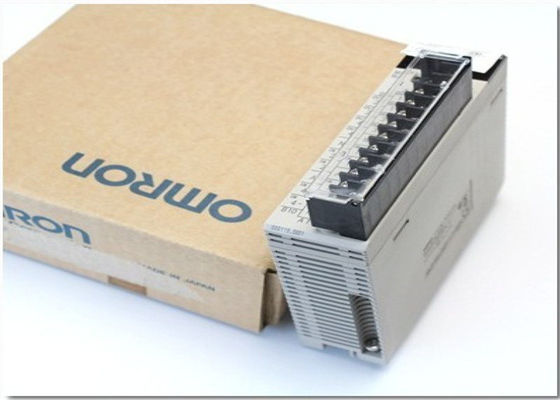 Contrôleur programmable de logique de PLC de DONNÉES de l'unité centrale de traitement 12KS PROG 448 de DUPLEX d'Omron CS1D-CPU67H