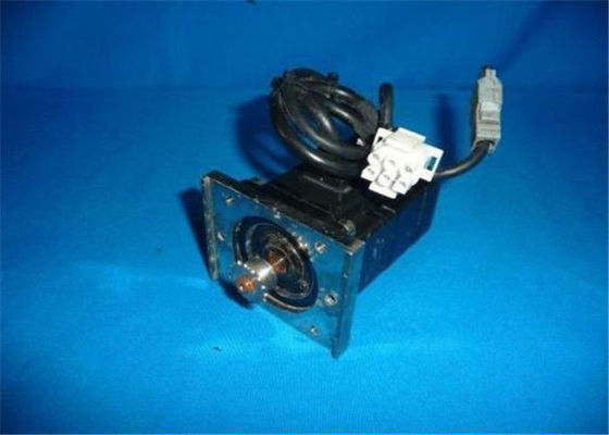 Moteur servo industriel C à C.A. de Yaskawa 100W 200V 0.89A de moteur servo de SGMPH-01AAE4C