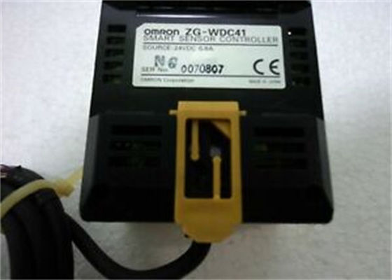 SORTIE du CONTRÔLEUR PNP de CAPTEUR d'Omron ZG-WDC41 ZG2 	Contrôleur programmable de logique de PLC