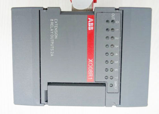 Module de sortie de PLC du contrôleur XO08R1-B4.0 8-Relay d'Advant de l'extension 1SBP260101R1001