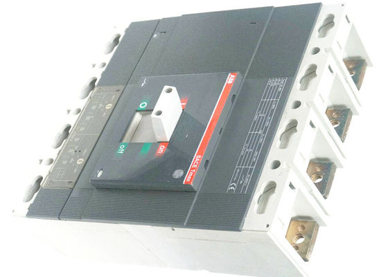 1SDA060317R1 Tmax T6L800 TMA800-8000 a moulé des pièces de PLC de disjoncteurs de cas