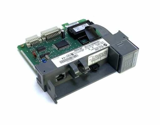 AB 1746-IA16 A ENTRÉ LE MODULE SLC 500 LES ENTRÉES 110-120 VCA NUMÉRIQUE DE 16 POINTS 16 50/60 HERTZ