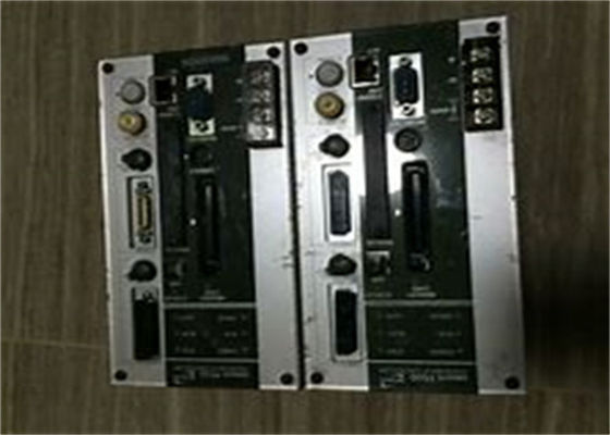 CONTRÔLEUR de COMPAGNON de VISION d'Omron F500-C15-ETN 24 volts continu 2,1 ampères 	Contrôleur programmable de logique de PLC