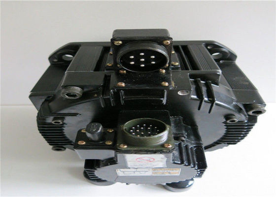 MOTEUR SERVO synchrone à C.A. du moteur servo 3200W 200V 20.9A à C.A. du bYaskawa SGMDH-32A2A-YR13