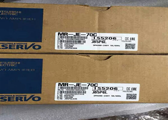 Amplificateur servo MR-JE MELSERVO MR-JE à C.A. de MR-JE-70C Mitsubishi