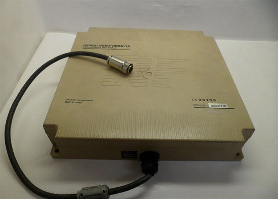 Omron V690-HMG01A ANTENNA/CONTROLLER contrôleur programmable de logique de PLC de 2,4 gigahertz