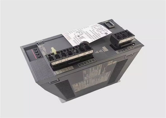 Amplificateur servo MR-JE MELSERVO MR-JE à C.A. de MR-JE-20C Mitsubishi
