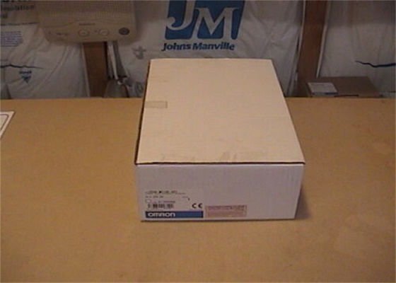 Contrôleur programmable PRINCIPAL de logique de PLC de HAUTE PRÉCISION de CAPTEUR de laser d'Omron Z300-S5T