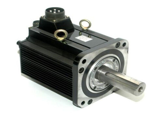 Moteur servo industriel 5500W 42.1A de SGMGH-55A2A61 Yaskawa 1500r/min fabriqué au Japon