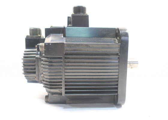 Moteur servo électrique industriel 2900w 1500rpm 18.5nm de SGMGH-30A2A-YR35 Yaskawa