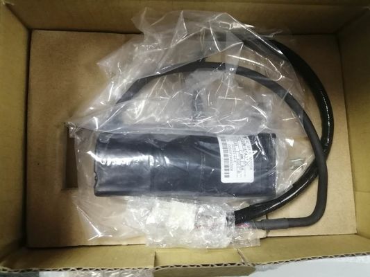 CONDUCTEUR SERVO INDUSTRIEL YASKAWA SGDH-A5AE 50W 0N/M, nouvel original 6000RPM*NIB